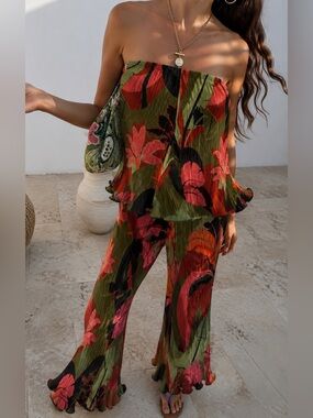 Never Fully Dressed Plisse Wide Leg Flare Trouser Pants